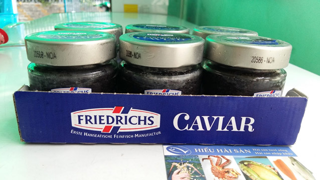 trứng cá tầm đen caviar