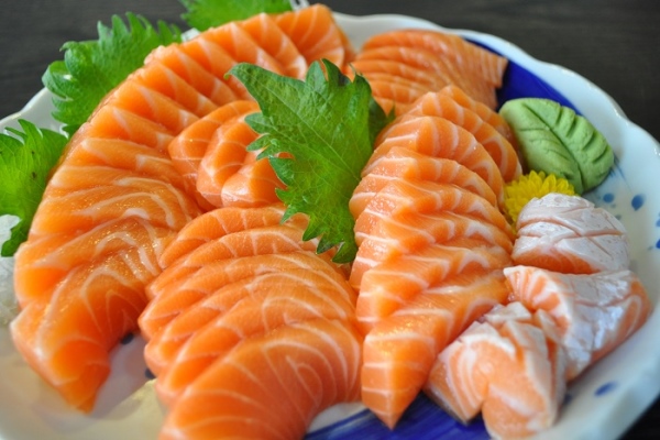 Cách làm Sashimi cá hồi tại nhà đảm bảo tươi ngon